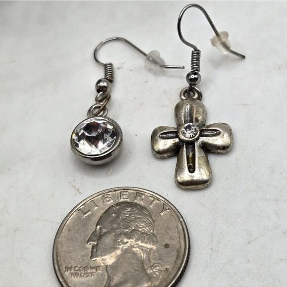 "5/$25" Mismatched Silvertone Rhinestone Cross /Circle Dangle Earrings - Picture 3 of 8